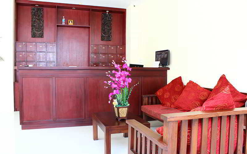 88 Hotel Patong Bagian luar foto