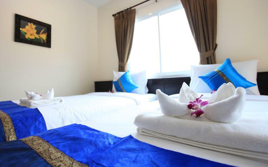 88 Hotel Patong Bagian luar foto