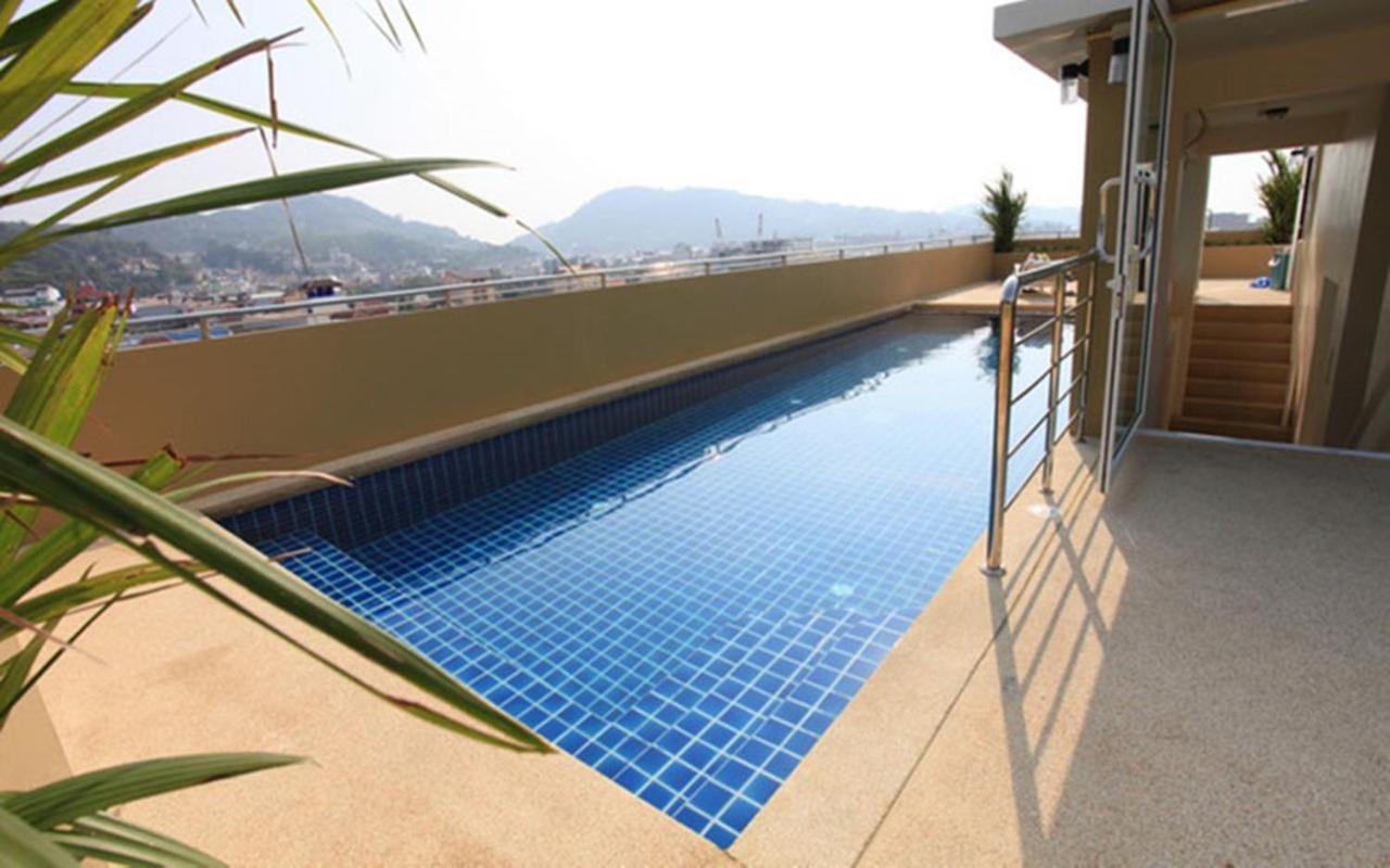 88 Hotel Patong Bagian luar foto
